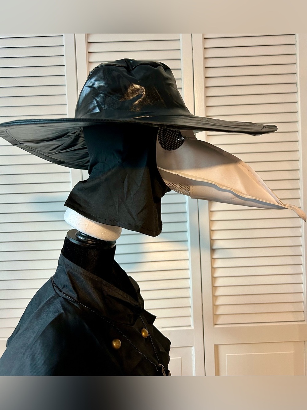 Super Cool Plague Doctor Costume
